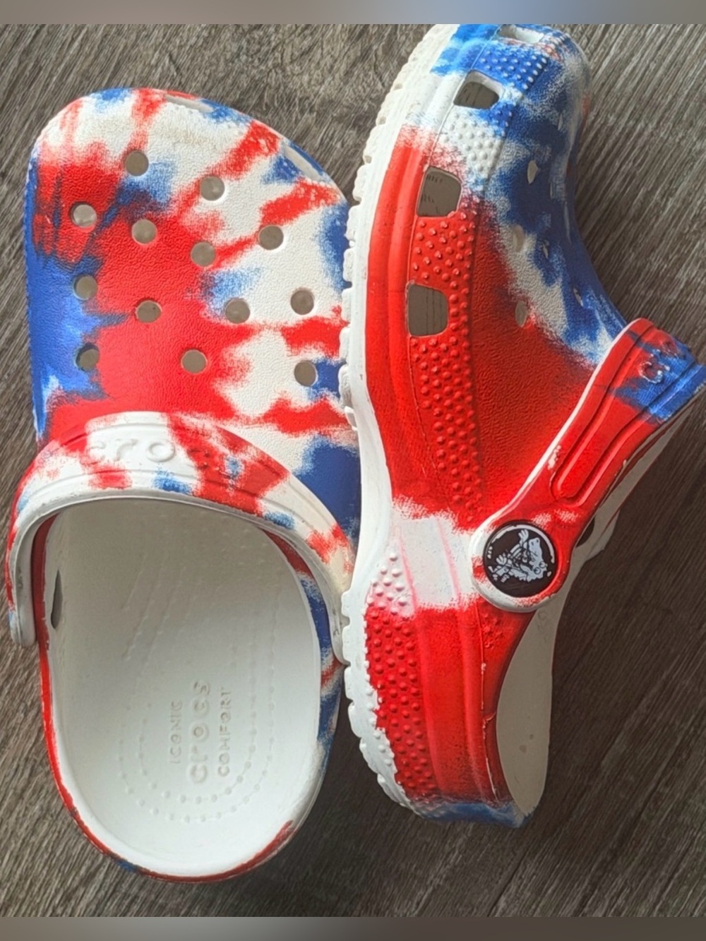 Crocs Kids Classic Tie Dye Clogs Red White Blue Patriotic Unisex Toddler size 9